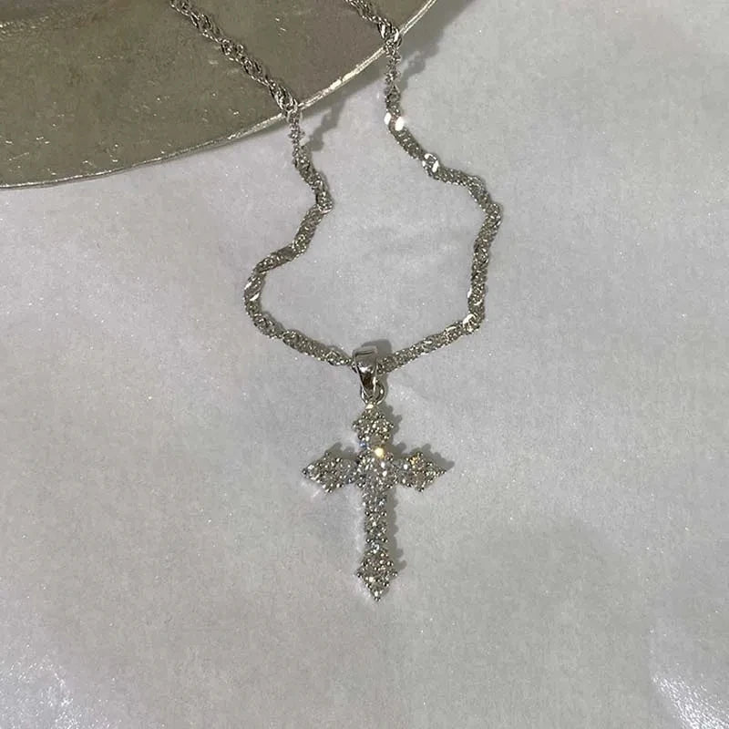 Collier pendentif croix zircon cristal brillant pour femmes filles punk couleur argent collier chaîne fine bijoux de fête cadeau d'anniversaire