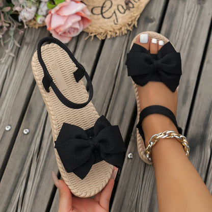 Sandali da donna 2024 nuovi sandali leggeri estivi moda spiaggia pantofole Casual papillon da esterno scarpe basse diapositive da casa donna