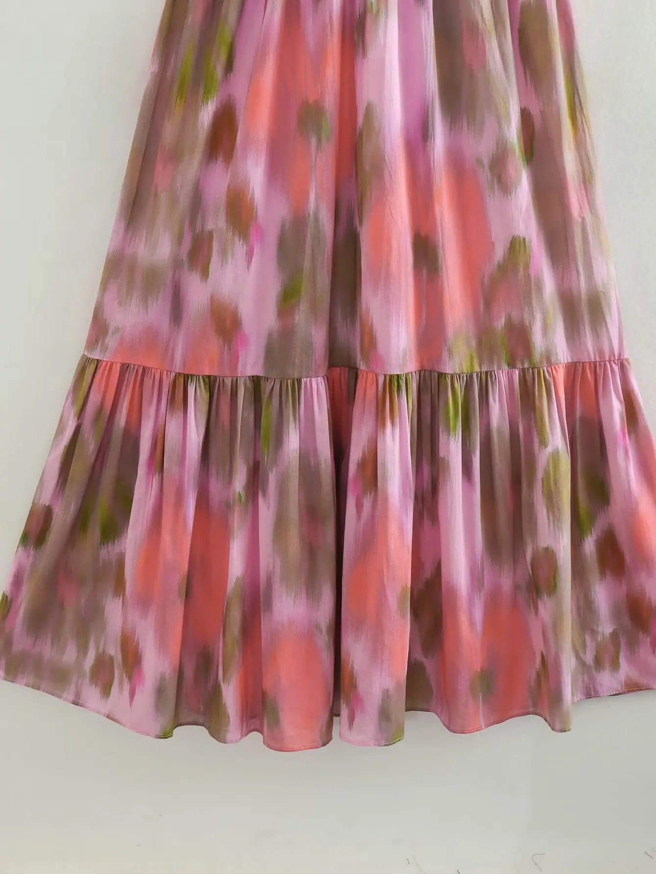 Abito senza schienale con elastico in vita stampato alla moda Abito da donna con lacci Cinghie vintage con scollo a V Abiti midi da spiaggia chic per le vacanze femminili