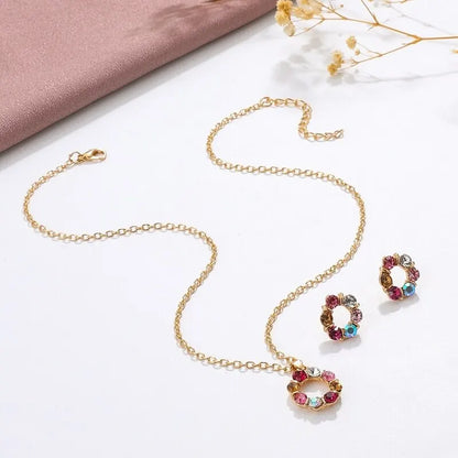 Set di orecchini con collana in oro da 3 pezzi, celebrità da donna, stile semplice e alla moda, squisiti gioielli a forma di cerchio con diamanti in vetro colorato