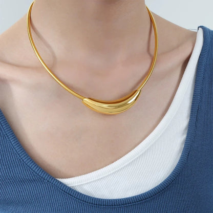 ZAKOL Collare a catena con osso di serpente in tubo di metallo dal design alla moda francese per donna Uomo Personalità Girocollo in acciaio inossidabile Gioielli per feste
