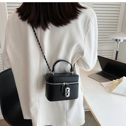 Borse Quadrate da Donna Estate 2026, Borse a Tracolla con Catene alla Moda, Borsa a Spalla in PU Texturizzato, Elegante Mini Borsa Chic per Cellulare