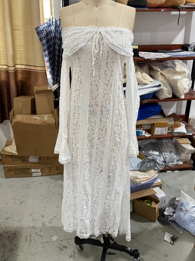 Abito lungo da donna elegante con maniche svasate con lacci Moda scava fuori con spalle scoperte Abiti aderenti 2024 Lady New Beach Partywear