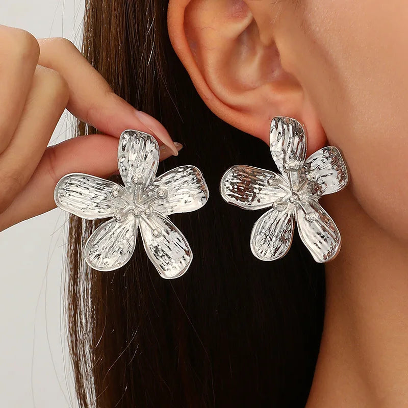 Orecchini Vintage Geometrici Irregolari in Metallo per Donne, Tendenza 2025, Orecchini a Perno Dorati, Gioielli