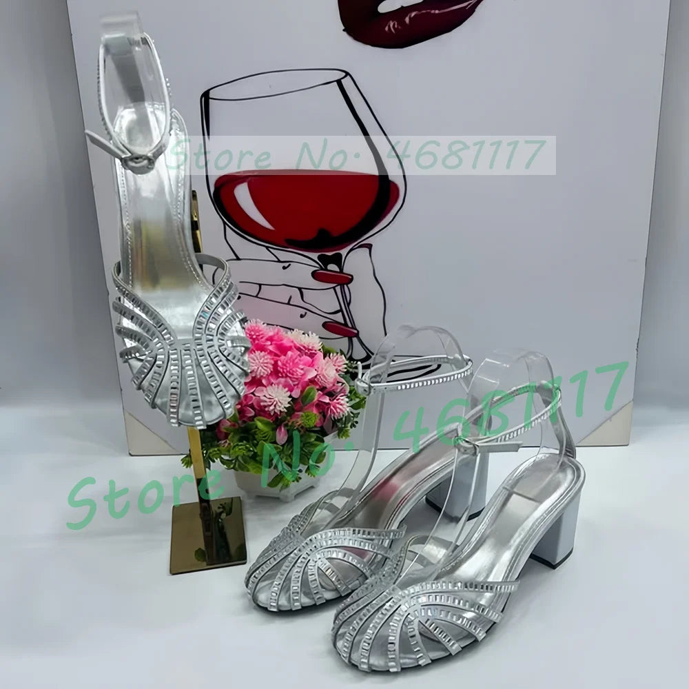 Sandali in raso con tacco medio a gabbia di cristallo da donna Scarpe femminili di lusso in pelle metallizzata Scarpe da sera estive con cinturino alla caviglia da donna