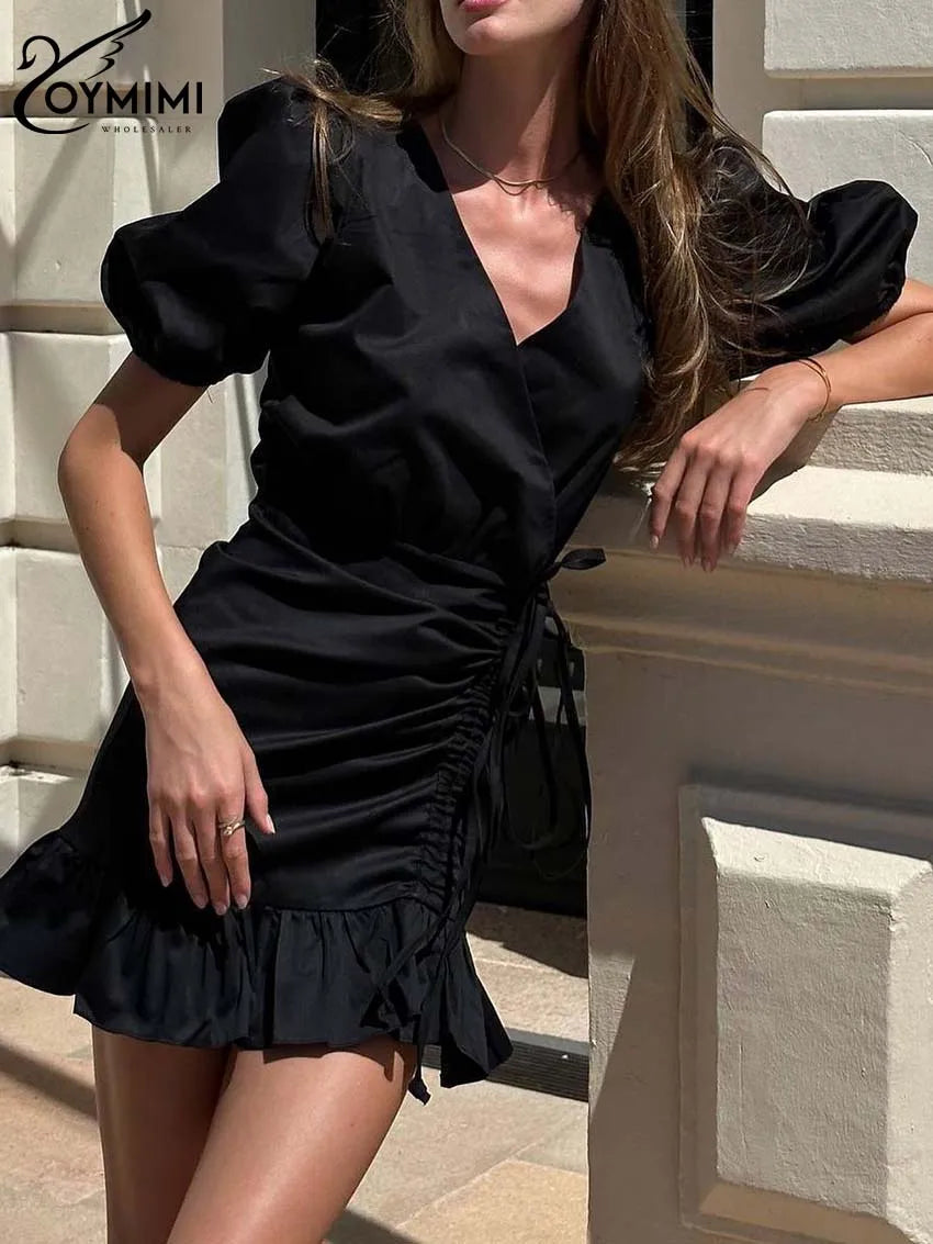 Oymimi Abito da donna casual in cotone bianco Elegante scollo a V Manica corta Abiti stringati Mini abiti a pieghe a vita alta