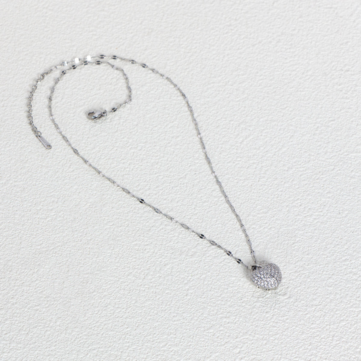 Set con ciondolo a forma di cuore con zirconi, temperamento femminile, collana in acciaio inossidabile placcato oro, regali di gioielli per feste di nozze