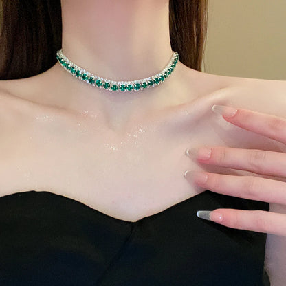 Orecchini a bottone con collana di strass verdi di lusso per le donne collane con Choker di cristallo Set di gioielli per banchetti di matrimoni di moda da donna