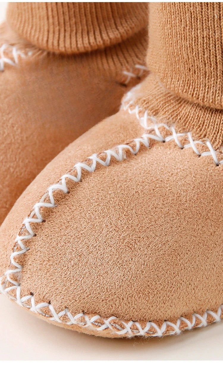 Scarpe spesse in pelle scamosciata per bambini Neonati Stivaletti caldi in peluche invernale Stivaletti per ragazze in pelliccia Pelle di pecora unisex Bambini Ragazzo Primi camminatori