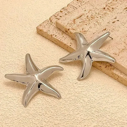 Nuovi orecchini a bottone in argento antico con personalità di conchiglia stereo gotica per uomo donna Ognissanti gioielli punk regalo accessorio per le vacanze