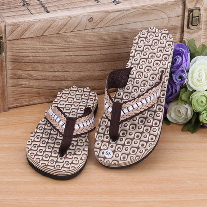 New Fashion Summer Massage Infradito Pantofole da uomo Sandali da spiaggia Comodi scarpe casual da uomo Moda Uomo Infradito Calzature