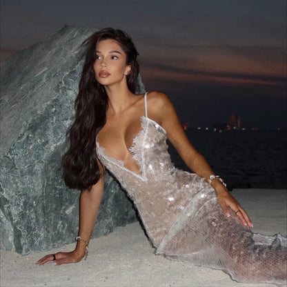 Abito trasparente con cinturino per spaghetti con paillettes Abito da donna sexy con scollo a V in pizzo profondo aderente Abiti da festa da spiaggia 2025 Abito da vacanza elegante e chic