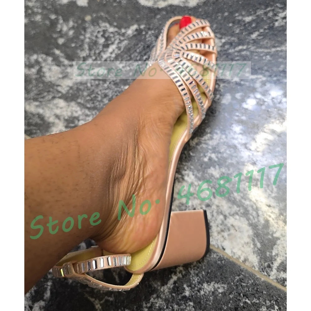 Sandali in raso con tacco medio a gabbia di cristallo da donna Scarpe femminili di lusso in pelle metallizzata Scarpe da sera estive con cinturino alla caviglia da donna