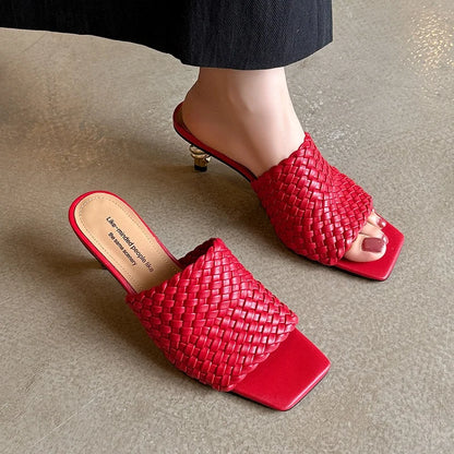 Sandales d'été pour femmes, pantoufles de style concis, sandales en tissu pour filles, sandales de mariée sexy à talon chaton élégant