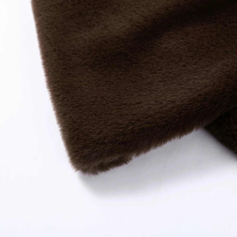 Cappotto da donna in pelliccia sintetica marrone con cappuccio Giacca da tasca a maniche lunghe di lusso oversize Lady 2025 Autunno Inverno Chic Street Capispalla