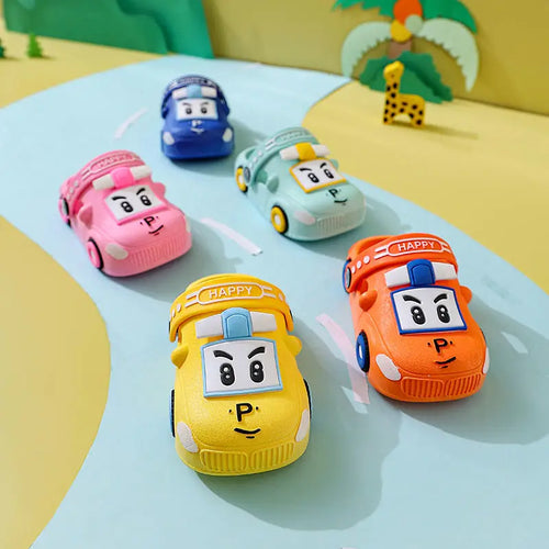 Estate nuovi bambini sandali vuoti bambino simpatico cartone animato auto pantofole per la casa ragazzi scarpe da spiaggia antiscivolo traspiranti scarpe morbide per ragazze
