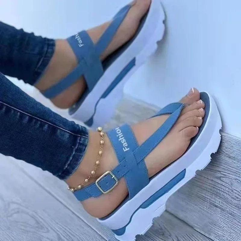 2025 Sandali estivi per le donne Sandali con plateau moda Zeppa Scarpe casual Sandali con tacco leggero Mujer Infradito Zapatos
