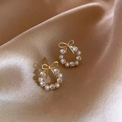 2 Orecchini da Donna di Lusso con Zirconi a Forma di Stella Marina e Conchiglia, Orecchini Semplici a Fiore e Foglia con Perle Imitazione, Gioielli per Feste e Matrimoni