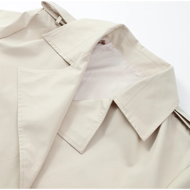 Trench con lacci con risvolto solido per le donne Moda maniche lunghe spalla larga cappotto corto allentato 2025 Nuovo autunno pendolari Outwear