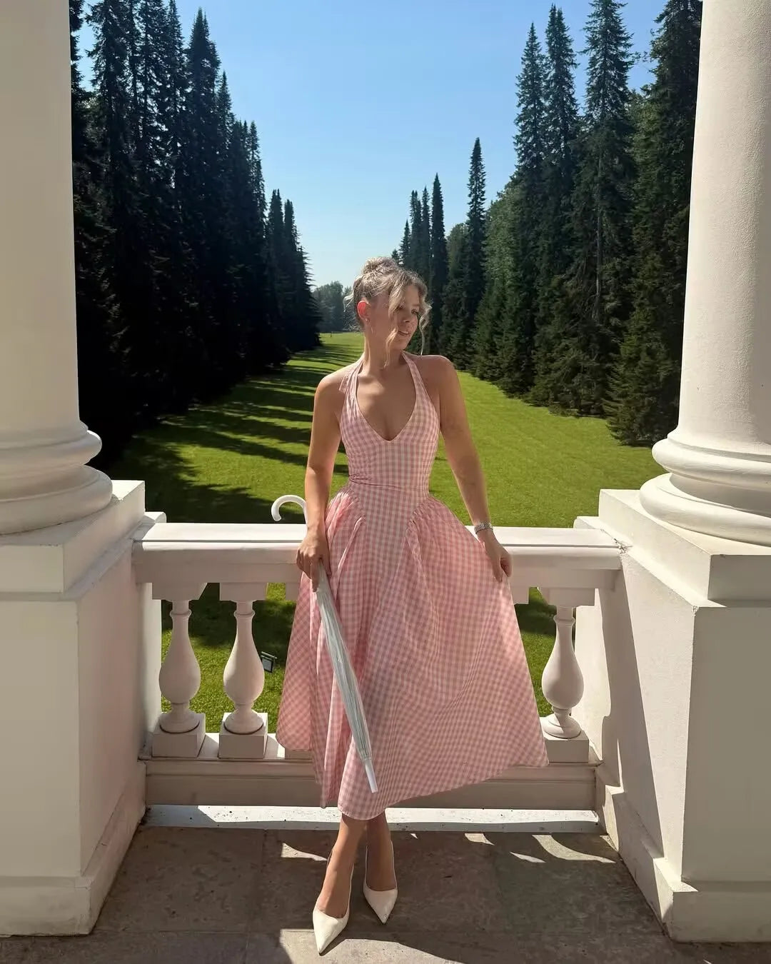 YENKYE Abito estivo da donna sexy senza schienale scozzese rosa con scollo all'americana a vita bassa Abiti da festa eleganti Abito da vacanza