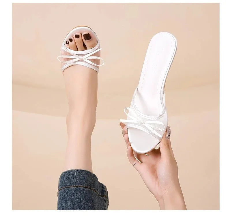 Damen Sommersandalen Elegante Sandalen Damen High Heels Mode Schmetterling Knoten offene Zehen Hausschuhe High Quality Marken Designer Damenschuhe