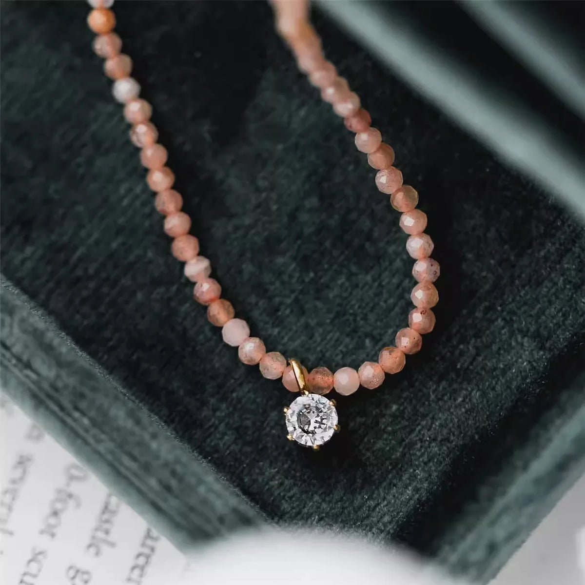 Collier pendentif sexy vintage en zircon pour femme, bohème, géométrique, en cristal transparent, imitation moissanite, chaîne, bijoux