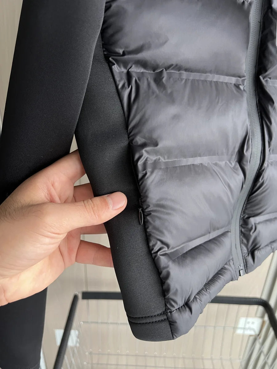 Piumino caldo leggero da donna nuovo arrivo invernale 2025 con maniche lunghe e cappotto sportivo con cappuccio con cerniera 4391742