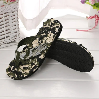 New Fashion Summer Massage Infradito Pantofole da uomo Sandali da spiaggia Comodi scarpe casual da uomo Moda Uomo Infradito Calzature