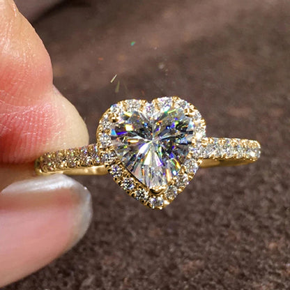 Anelli di fidanzamento classici a forma di cuore color argento per le donne Bianco Rosso CZ Pietra intarsiata Gioielli di moda Regalo per la festa nuziale