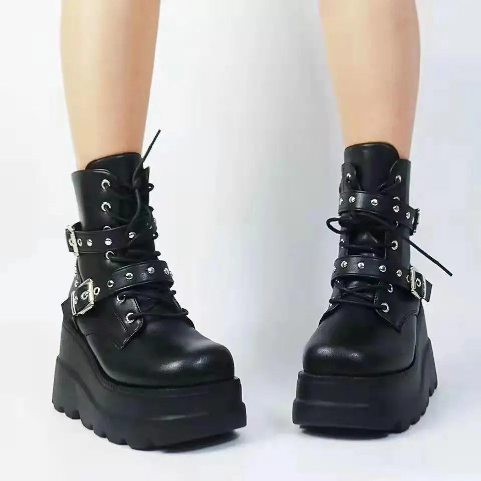 2025 Ankle Boots Platform Wedge Super High Heel Gothic Metal Heart Female Pumps Autumn Ladies Belt Round Toe Lolita Punk Shoe
