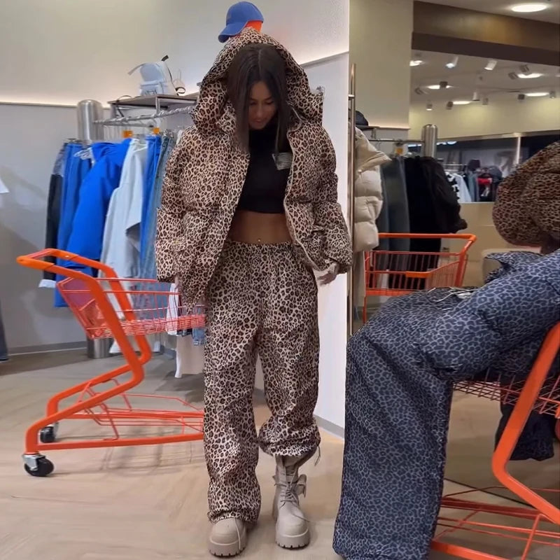 Elegante Giacca a Vento da Donna con Collo Alto, Maniche Lunghe, Doppio Petto e Lacci, Cappotto Lungo Femminile Moda Autunno 2026