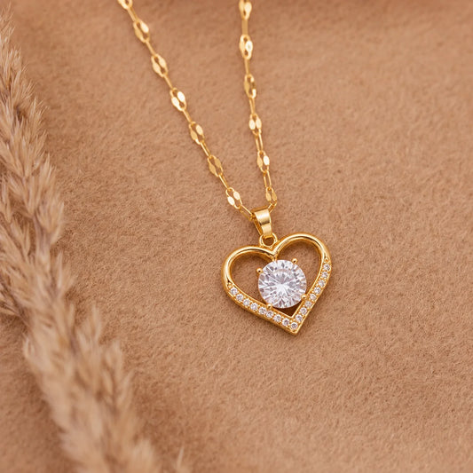 Collezione di collane da donna, Collana originale, Collana da donna con cuore in oro, Collana con pendente in zirconia scintillante, Regalo di gioielleria