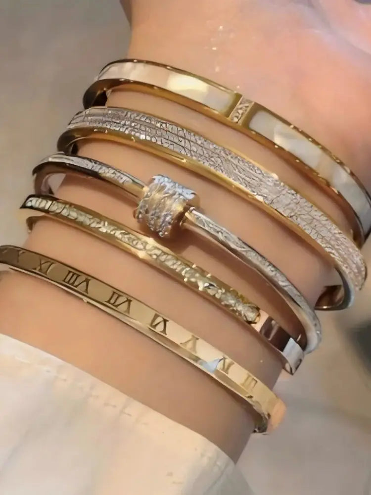 Yupsk Bracciale da coppia in acciaio al titanio Braccialetti in acciaio inossidabile intarsiato con zirconi lucidi Regalo di gioielli femminili color oro/argento