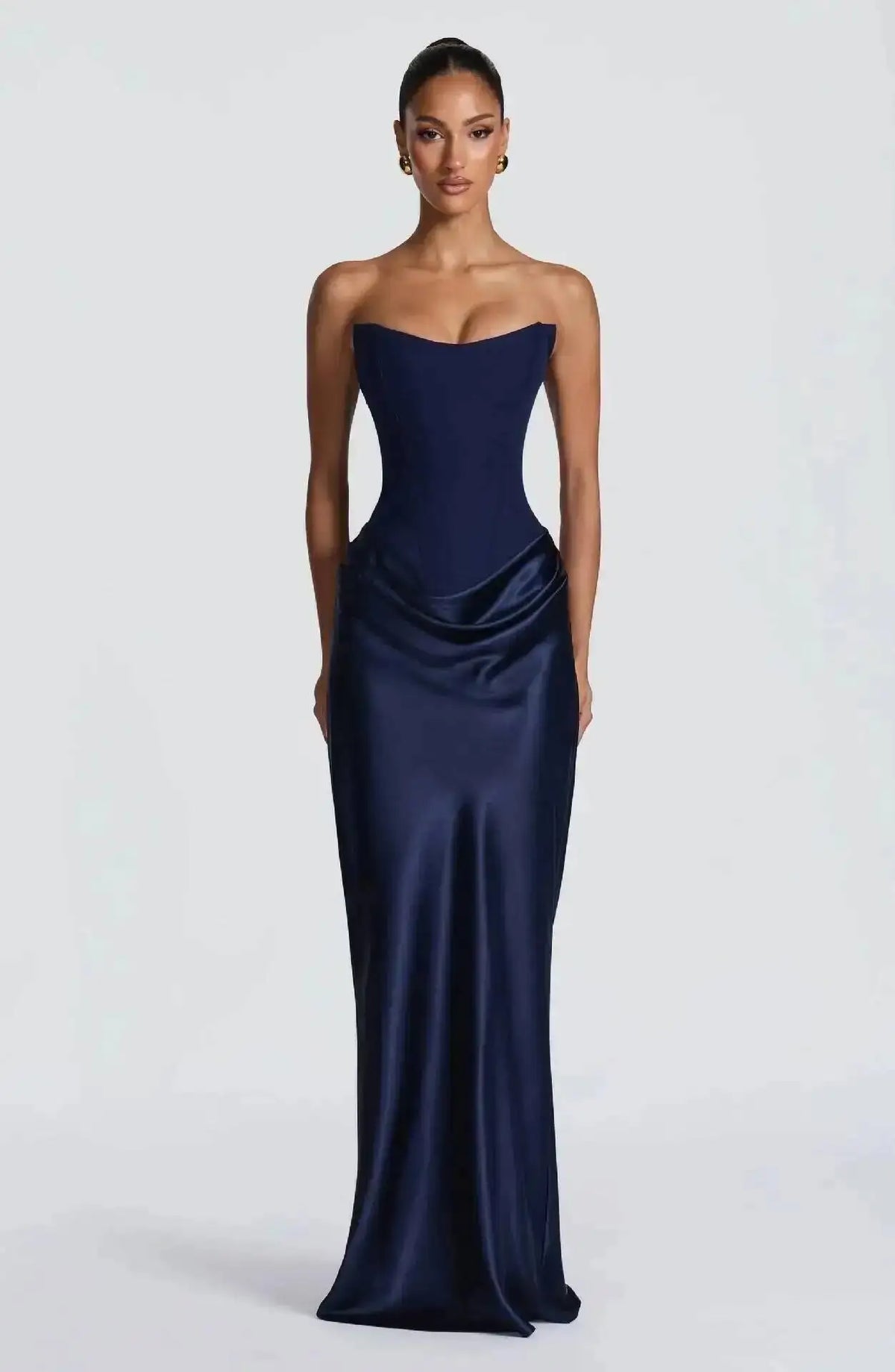 Giyu Sexy Satin Evening Club Abiti da festa Donna 2025 Estate senza spalline con spalle scoperte Lisca di pesce increspato Maxi abito lungo Abito elegante