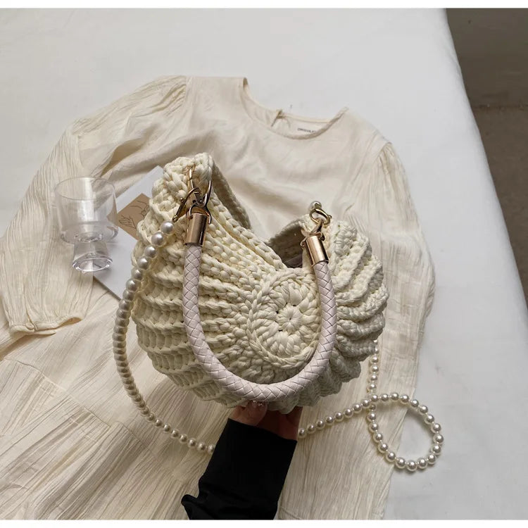 Borse a tracolla da donna all'uncinetto a forma di conchiglia creativa Divertenti catene di perle carine Borsa a tracolla in tessuto fatto a mano Novità piccole borse