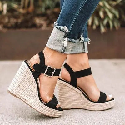 Sandali con tacco da donna Estate 2025 Espadrillas Sandali da donna Comfort Cinturino con fibbia Scarpe con plateau per donna Nuovi sandali con tacco