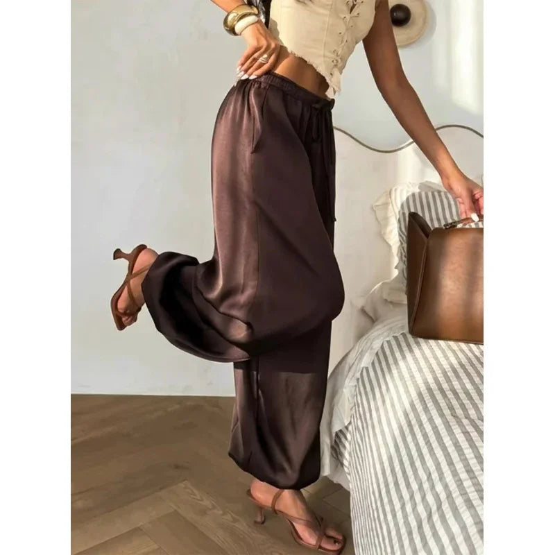 Pantaloni Harem Larghi in Raso Drappeggiato Tinta Unita 2026 con Elastico in Vita e Coulisse, Modellanti, Versatili per Uscite e Pendolarismo, Lunghi Casual
