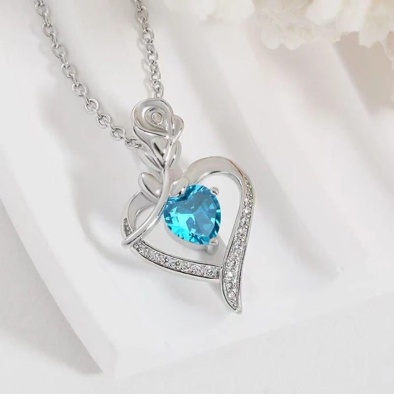 Collana con ciondolo a forma di cuore in stile elegante, design cavo, regalo per la festa della mamma, adatto ai migliori amici senza scatola
