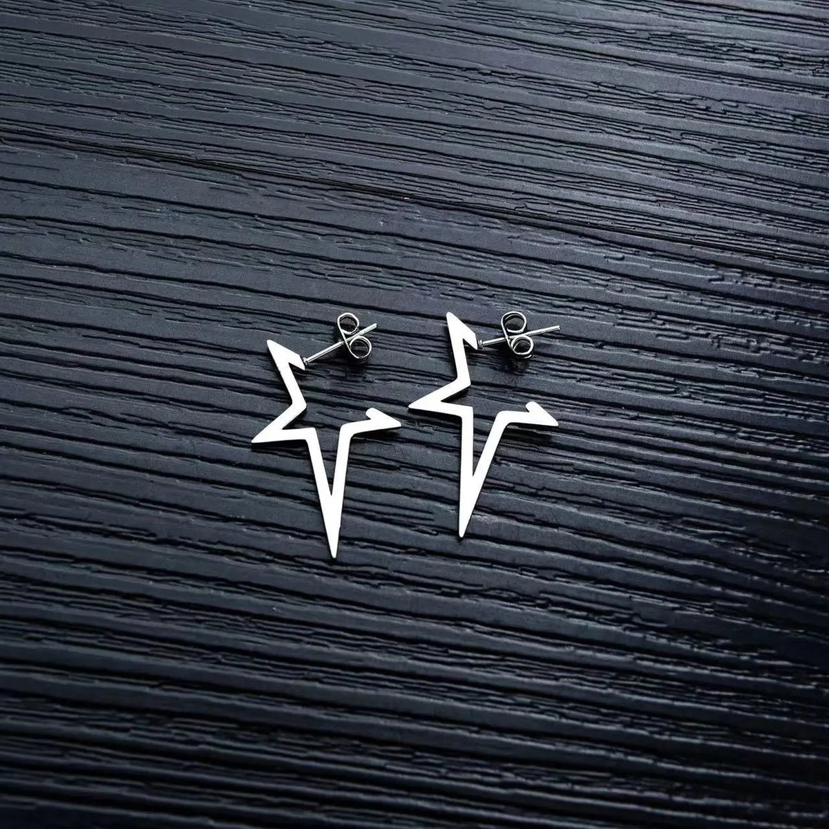 Harajuku Punk Grande Stella Orecchino Irregolare Scava Fuori Alien Metallo Pentagramma Ear Stud per Le Donne Cool Girl Trend Y2K Gioielli NUOVO Har