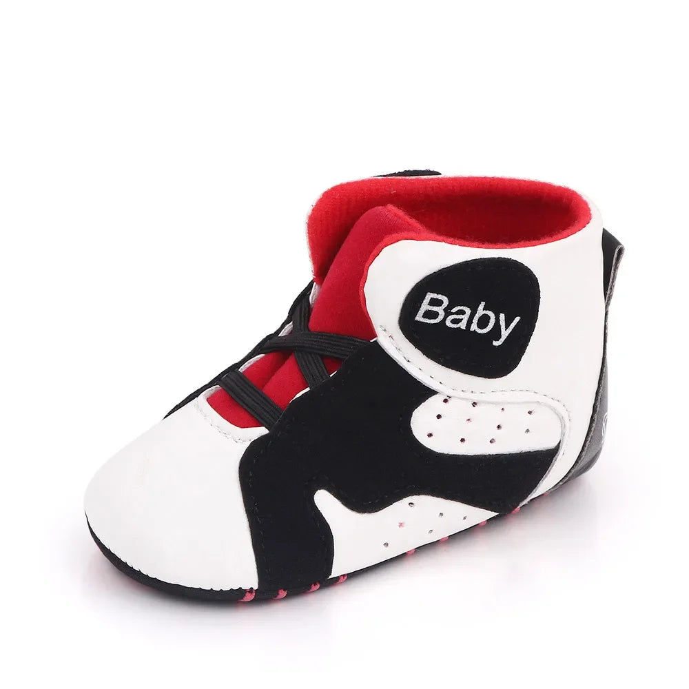 Meckior 2024 nuove neonate ragazze scarpe da ginnastica fondo morbido antiscivolo calcio per bambini scarpe sportive da basket primo camminatore scarpe da culla