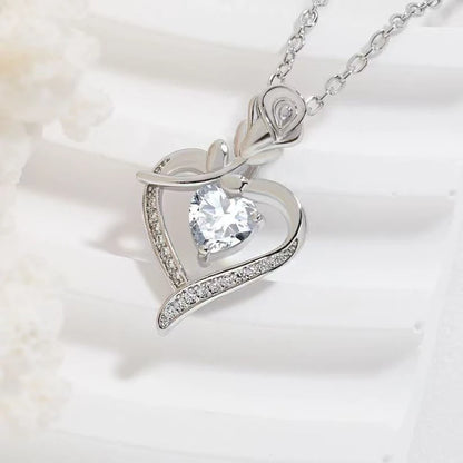 Collana con ciondolo a forma di cuore in stile elegante, design cavo, regalo per la festa della mamma, adatto ai migliori amici senza scatola