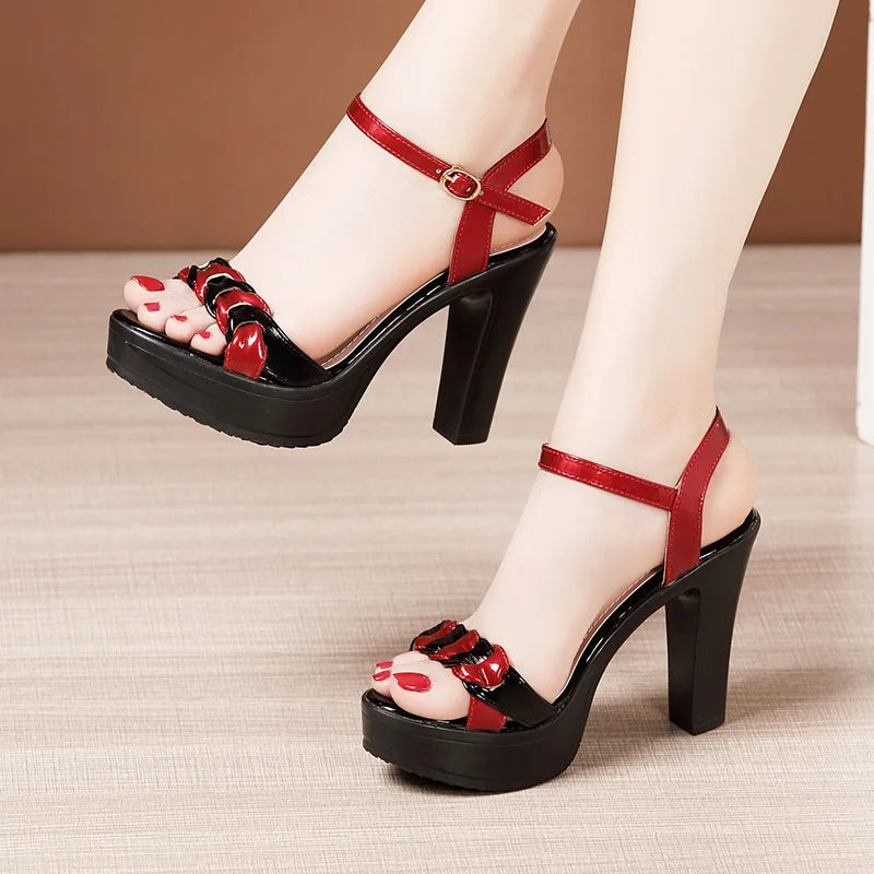 Sandali estivi in pelle di alta qualità per donna 8cm 10cm tacco alto 2024 taglia 32 33 43 piattaforma open toe scarpa elegante nero bianco