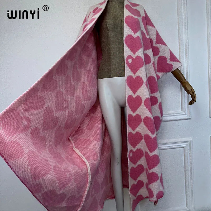 WINYI new Love stampato irregolare cardigan invernale donna kimono lavorato a maglia abito da festa di moda spesso caldo femminile abaya holiday coat