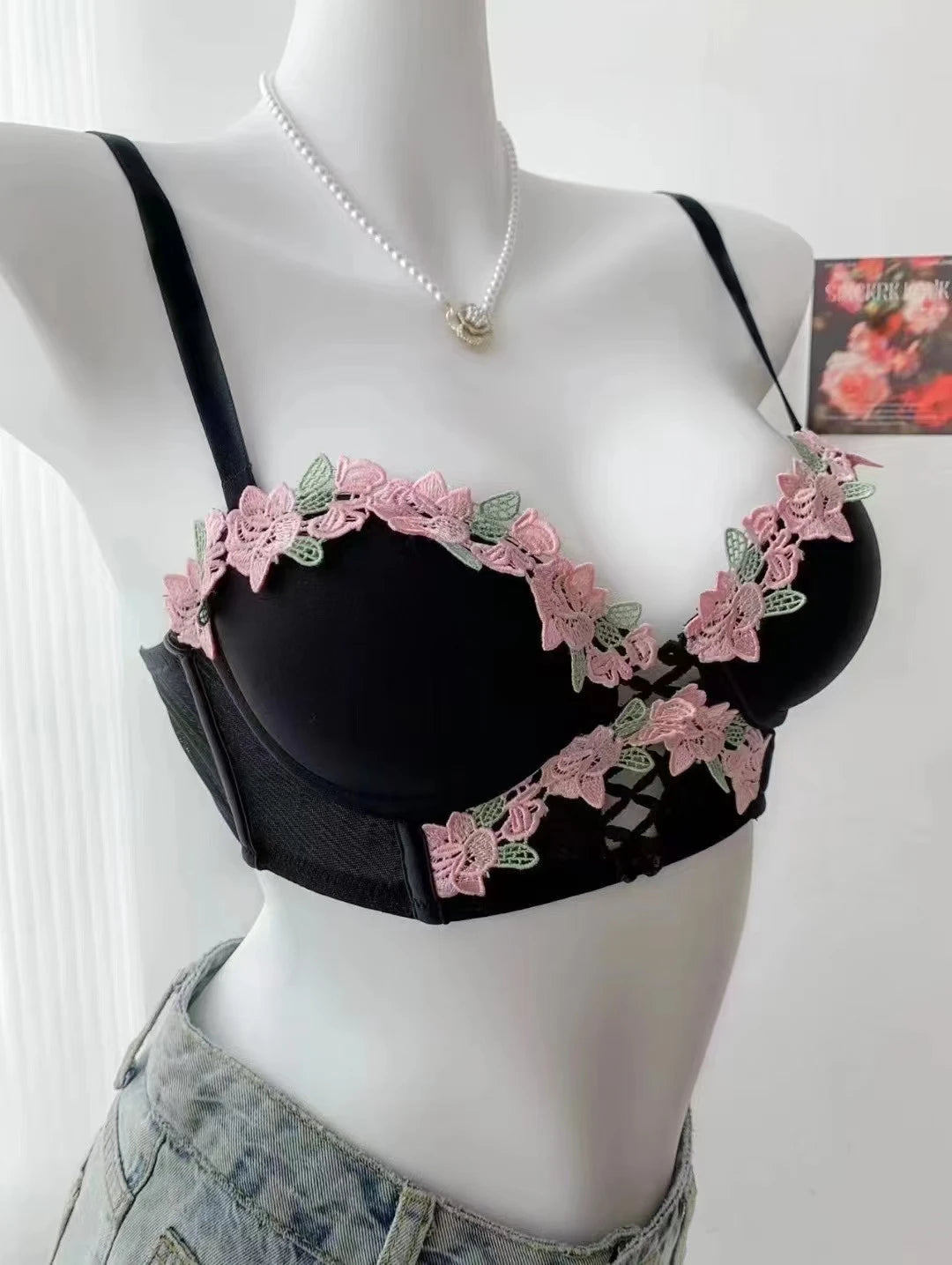 MOYISU London Anime Bralette - Delicato reggiseno senza fili per adolescenti, lingerie estiva giapponese Busto piccolo Allure sottile aderente