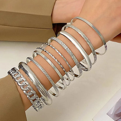 Set da dieci pezzi di eleganti gioielli con bracciale per banchetti nuziali color oro e argento folk bohémien retrò a faccia larga