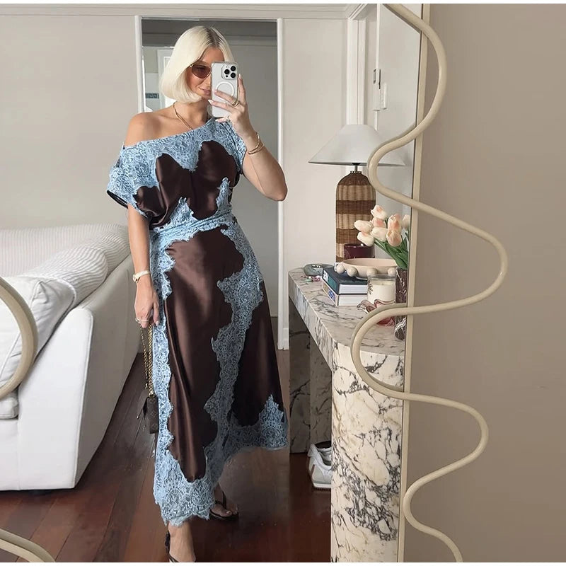 Elegante Abito Lungo da Donna con Pizzo e Patchwork, Vestito Urbano con Collo Asimmetrico e Maniche Corte, Stile Impero, Collezione Estate 2026