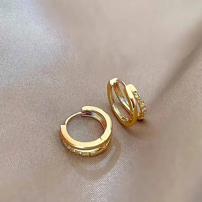 Orecchini a Cerchio in Acciaio Inossidabile Color Oro per Donne, Semplici Orecchini a Doppio Anello con Zirconia Cubica, Gioielli per Piercing alla Cartilagine
