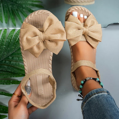 Sandali da donna 2025 Nuovi sandali leggeri estivi Pantofole casual da spiaggia alla moda Papillon da esterno Scarpe basse Scivoli da casa da donna