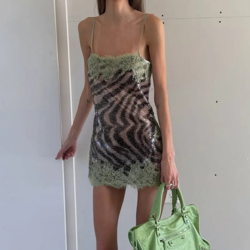 Abito Sexy con Paillettes e Pizzo, Vestito Estivo da Donna con Scollo a V Senza Maniche, Vita Alta, Mini Abito a Bretelle per Vacanze 2026
