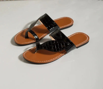 Pantofole da donna alla moda Pantofole piatte casual con punta aperta Scarpe da spiaggia leggere da esterno femminili per le donne Zapatos 2025 Estate Nuovo